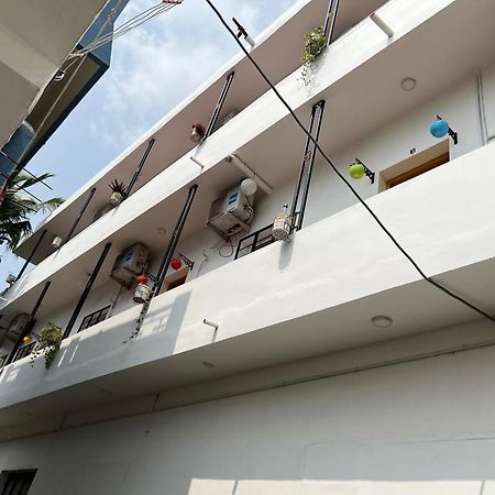Kavieya Residency Otel Pūrnānkuppam Dış mekan fotoğraf