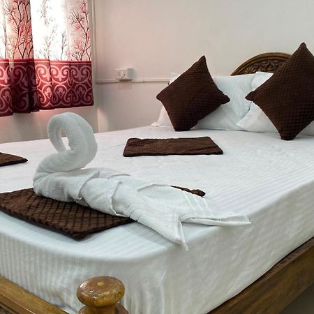 Kavieya Residency Otel Pūrnānkuppam Dış mekan fotoğraf