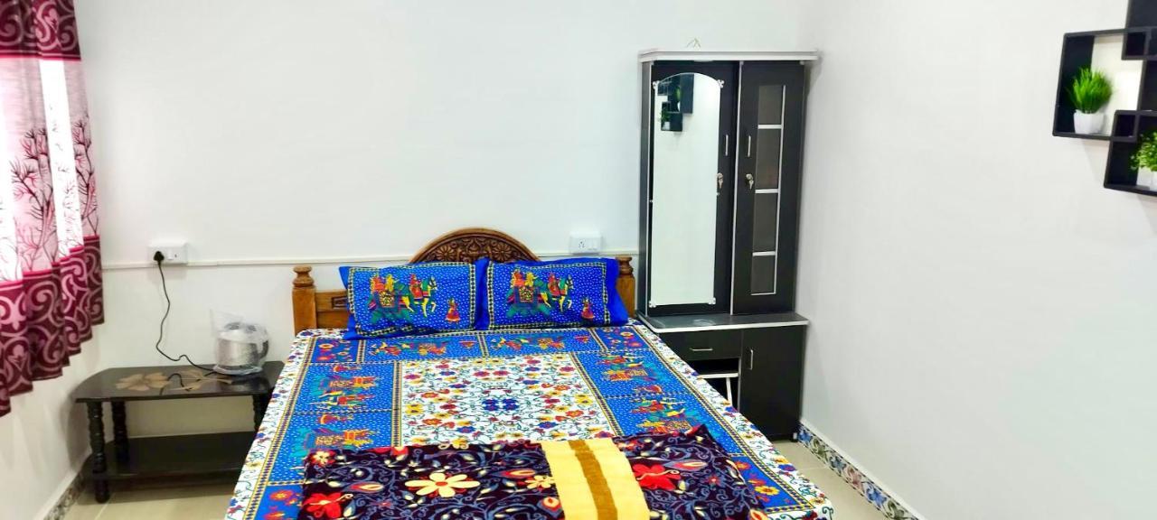Kavieya Residency Otel Pūrnānkuppam Dış mekan fotoğraf