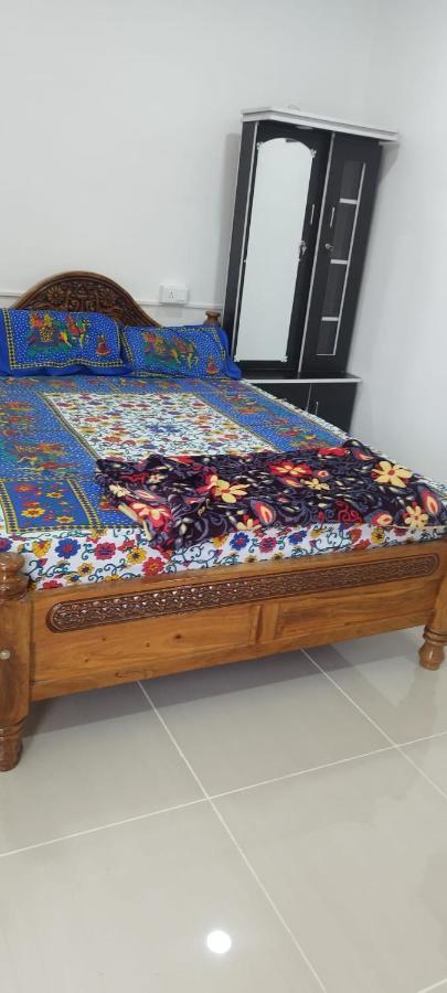Kavieya Residency Otel Pūrnānkuppam Dış mekan fotoğraf
