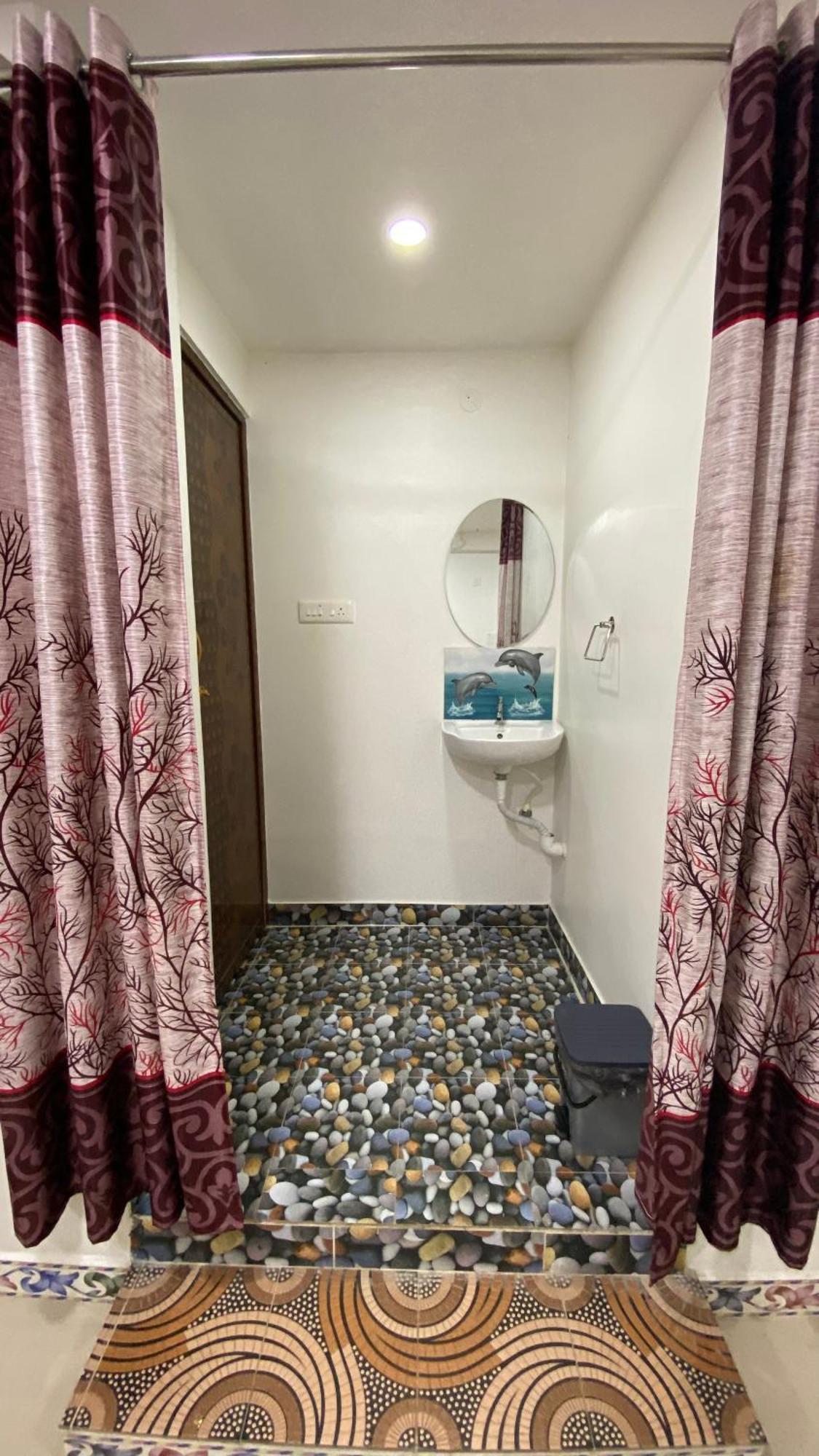 Kavieya Residency Otel Pūrnānkuppam Dış mekan fotoğraf